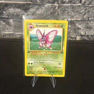 Pokemon Venomoth 1st Edition 29/64 Vintage Card from the Jungle Set (1999) M/NM